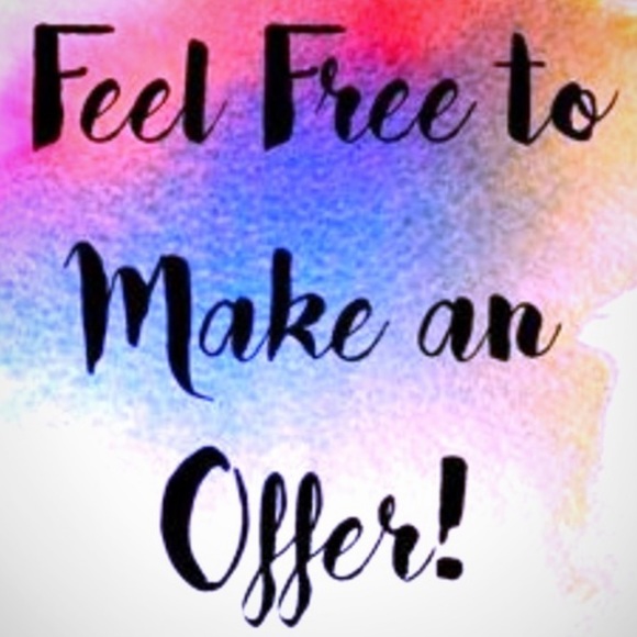 I Believe in Red Lipstick BAN.DO enamel pin-new ME TOO, GIRL!! - Picture 3 of 3